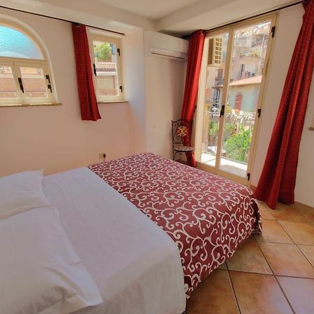 Tao House Appartement Taormina Buitenkant foto
